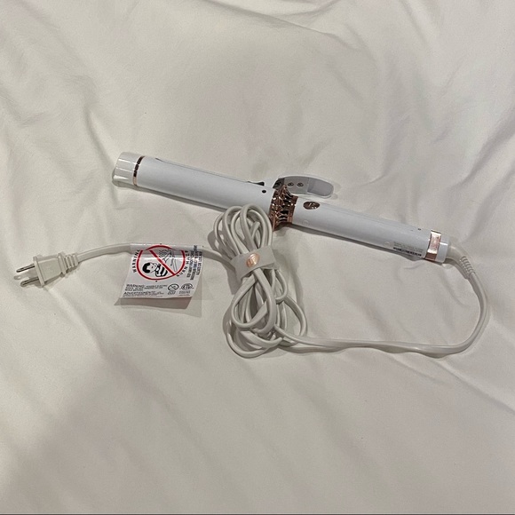 T3 1” curling iron - Picture 5 of 6